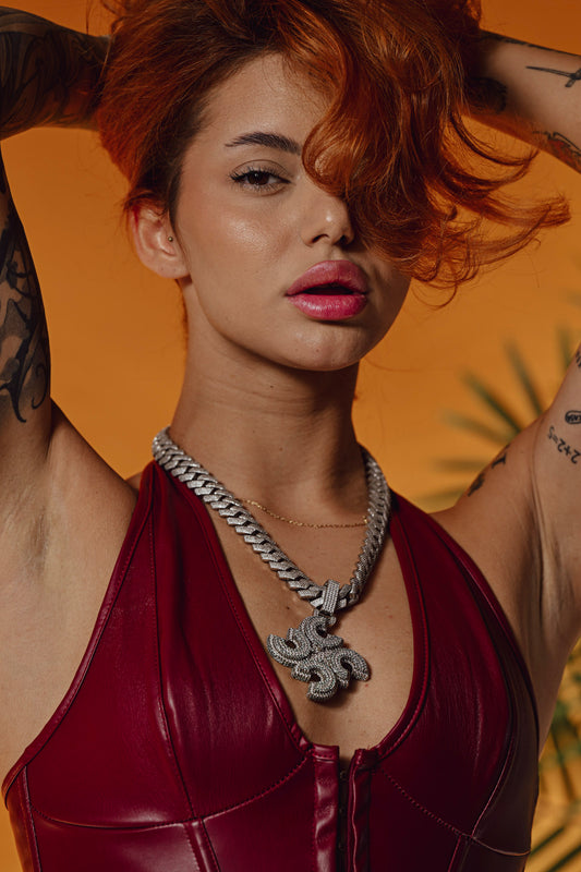 Секси кожен корсет с връзки